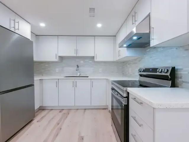 Apartment for rent in Georgina, Ontario