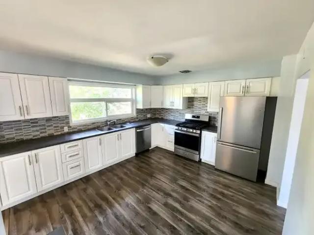 Apartment for rent in Northwest, Alberta