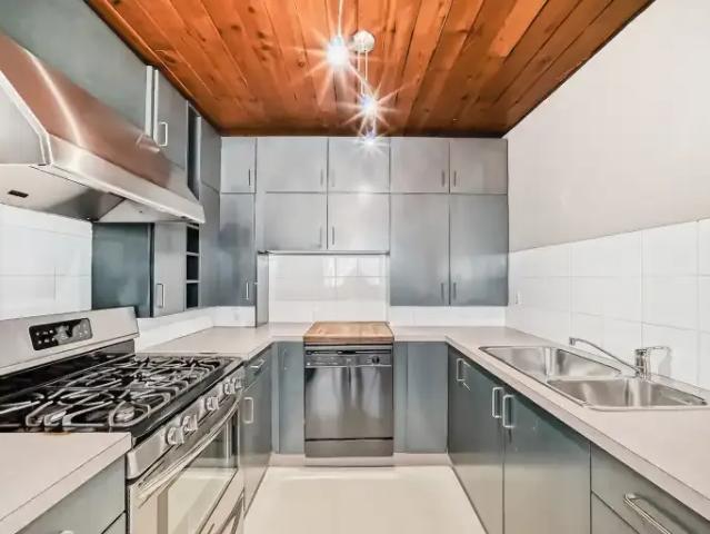 Apartment for rent in Northwest, Alberta