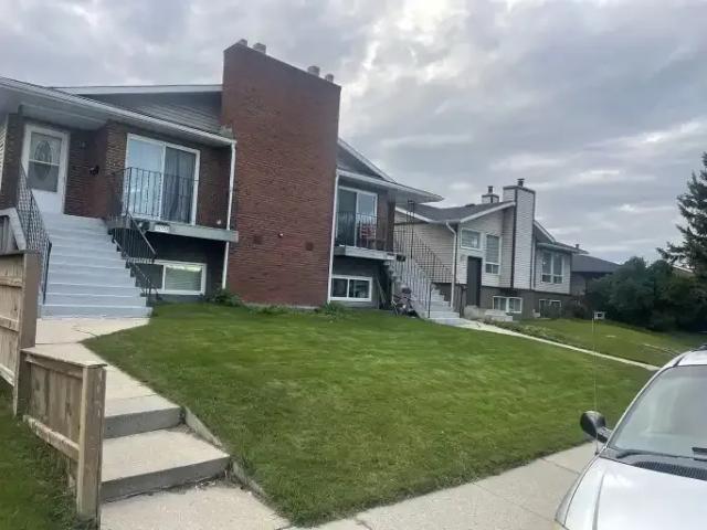 Apartment for rent in Rosscarrock, Calgary