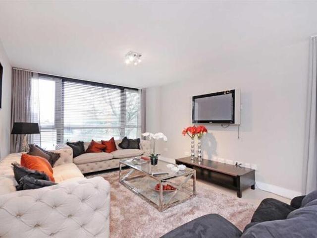 Apartment for rent in Camden Town, Belsize Park