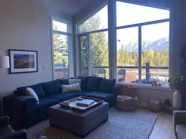 Apartment for rent in Mineside, Canmore