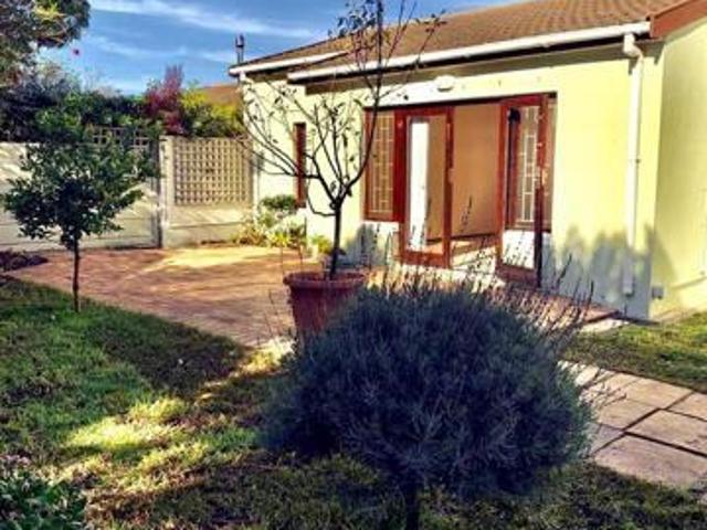 Apartment for sale in Cape Town, Western Cape