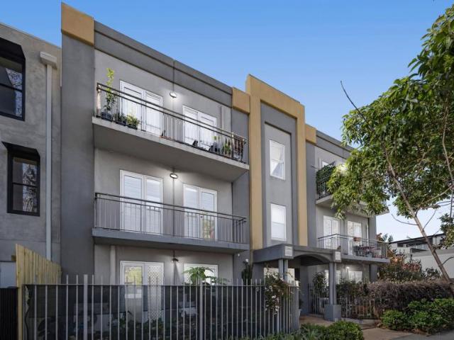 Apartment for sale in Camerons Creek, Victoria