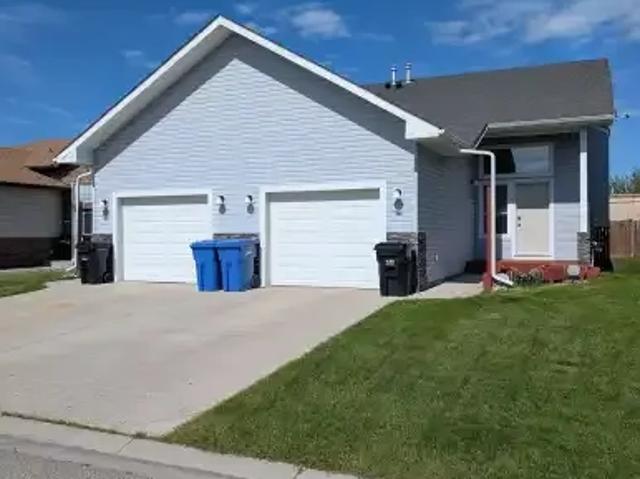 Apartment for rent in Carstairs, Alberta