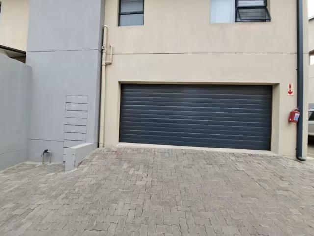Apartment for sale in Cashan, Rustenburg Local Municipality
