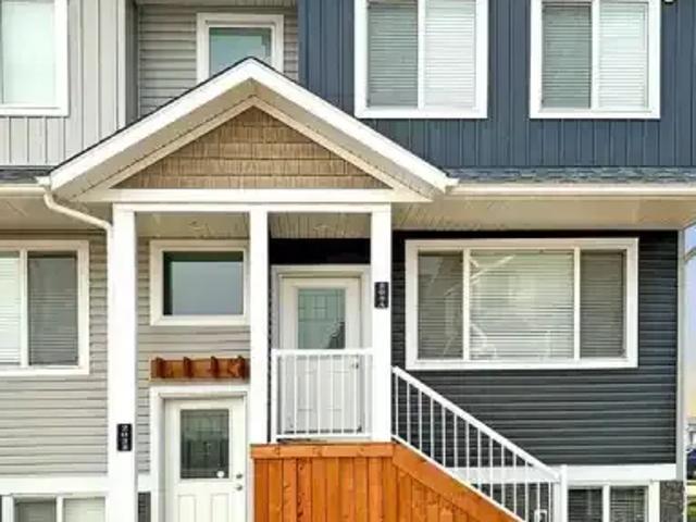 Apartment for rent in Woking, Alberta