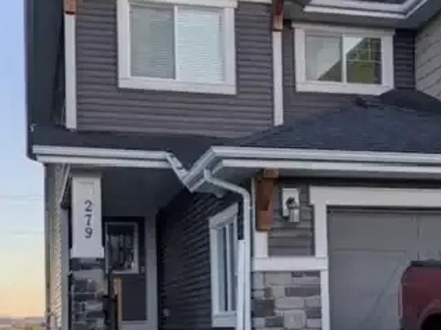 Apartment for rent in Cochrane, Alberta