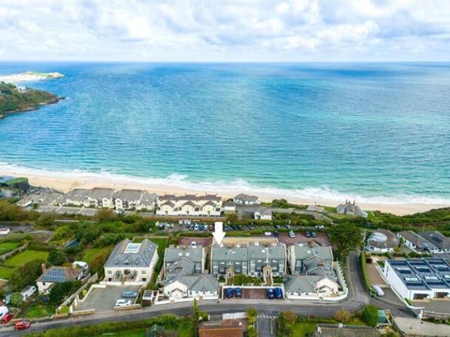 Apartment for sale in Penbeagle, Cornwall