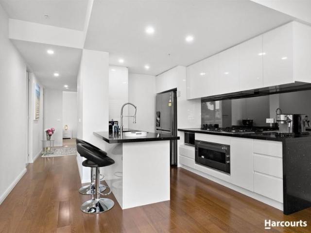 Apartment for sale in Doncaster East, Melbourne