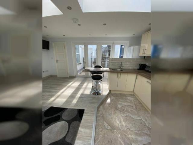 Apartment to rent in Bluebell, North Tipperary