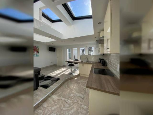 Apartment to rent in Bluebell, North Tipperary