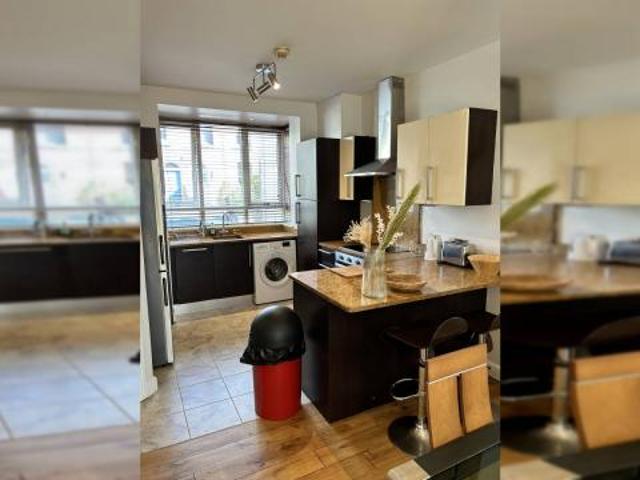 Apartment to rent in Bluebell, North Tipperary