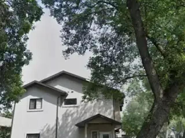 Apartment for rent in Wedgewood, Alberta