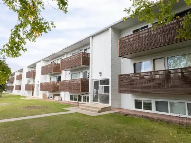 Apartment for rent in Wedgewood, Alberta