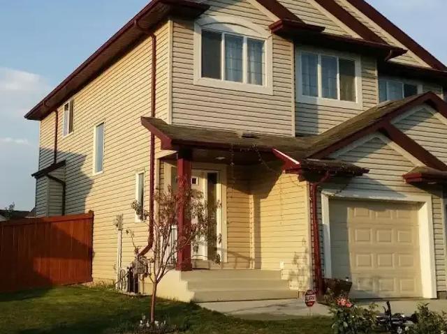 Apartment for rent in Wedgewood, Alberta