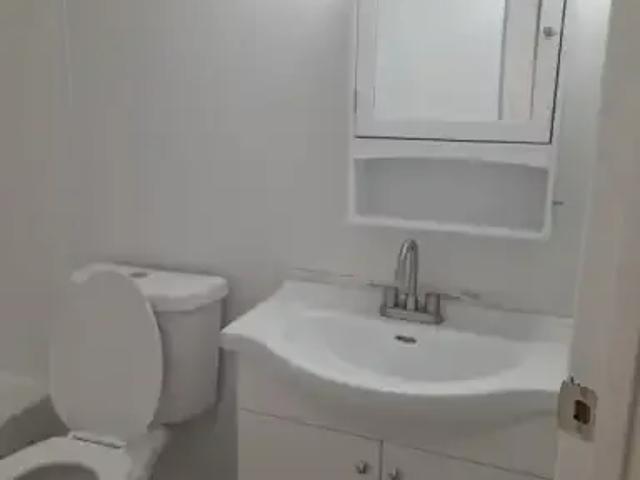 Apartment for rent in Wedgewood, Alberta