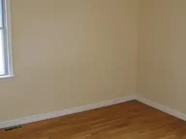 Apartment for rent in Wedgewood, Alberta