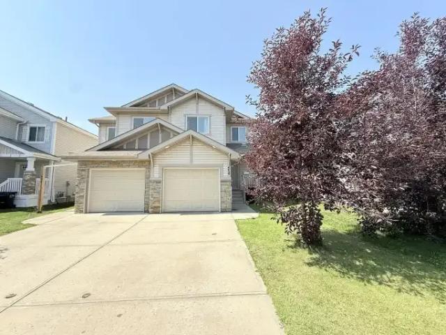 Apartment for rent in Wedgewood, Alberta