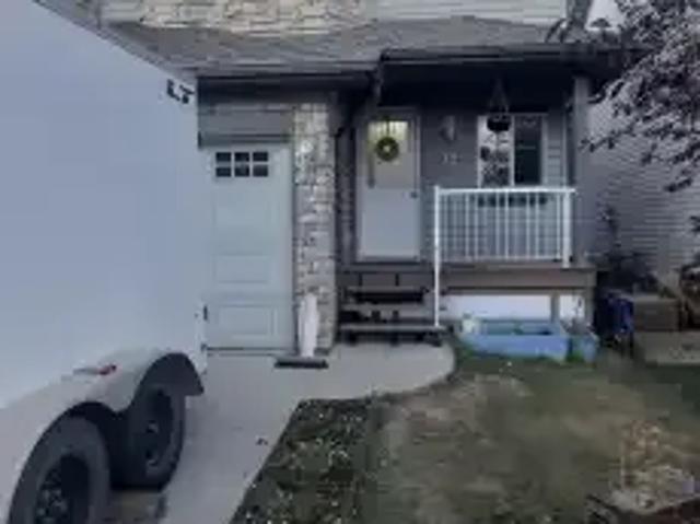 Apartment for rent in Wedgewood, Alberta