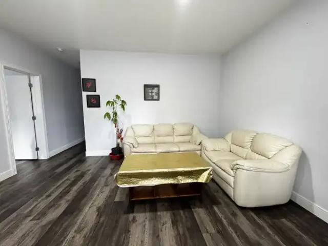 Apartment for rent in Wedgewood, Alberta