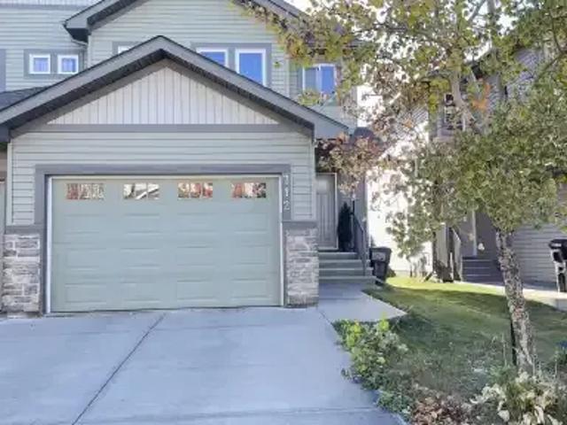 Apartment for rent in Wedgewood, Alberta