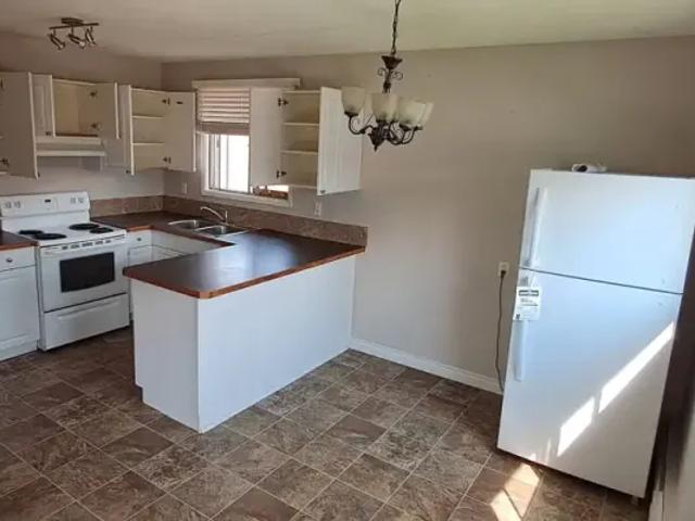 Apartment for rent in Wedgewood, Alberta