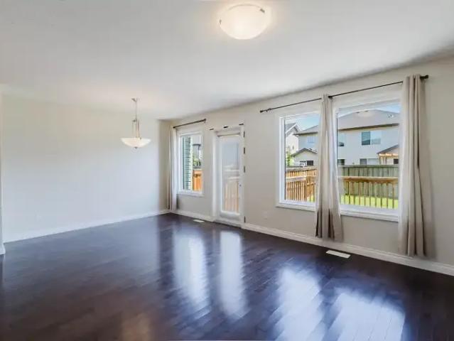 Apartment for rent in Wedgewood, Alberta