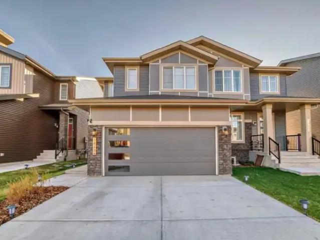 Apartment for rent in Wedgewood, Alberta