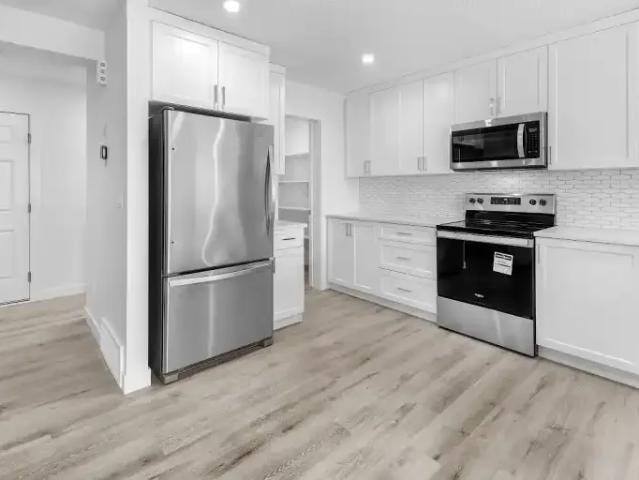 Apartment for rent in Wedgewood, Alberta