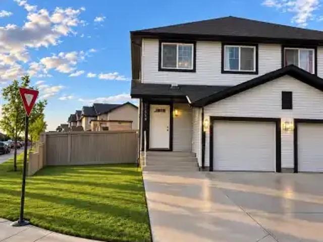 Apartment for rent in Heritage Point, Edmonton
