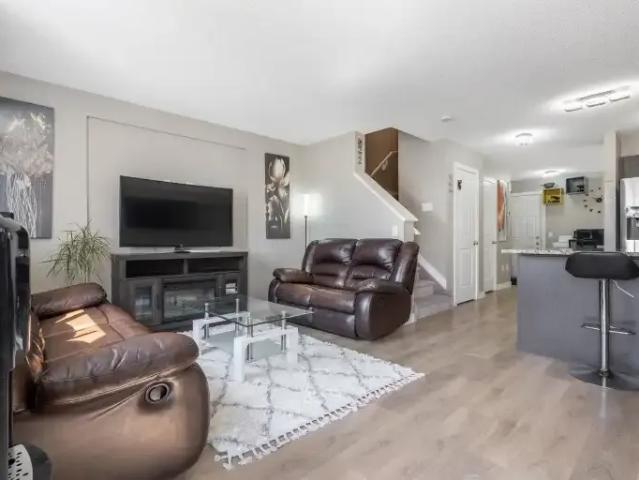 Apartment for rent in Laurel, Edmonton