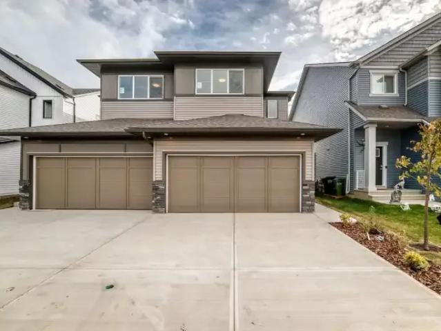 Apartment for rent in Wedgewood, Alberta