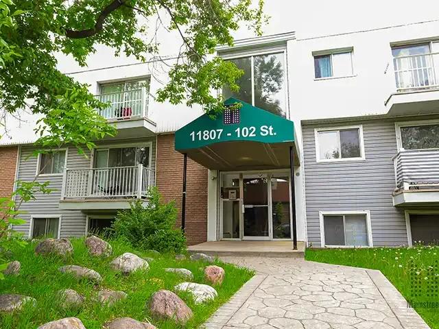 Apartment for rent in Wedgewood, Alberta