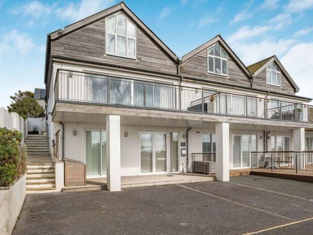 Apartment for sale in Strode, Devon