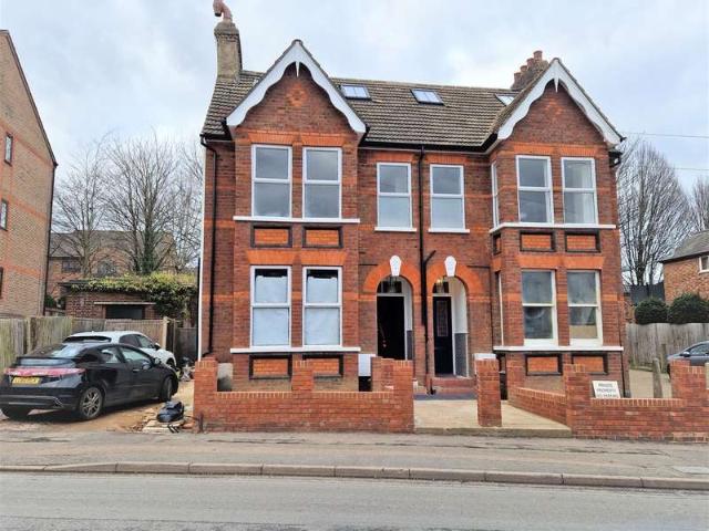 Apartment for rent in St Albans, Five Acres