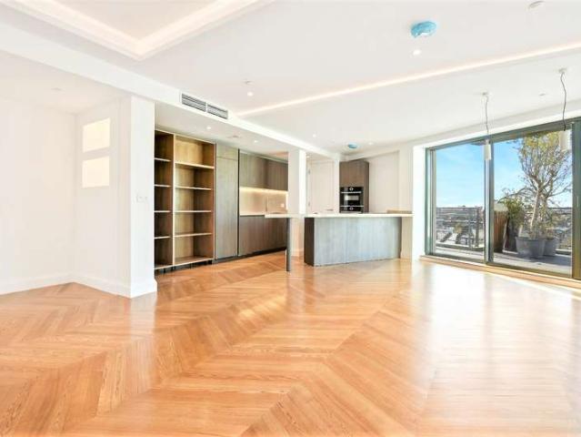 Apartment for sale in Kentish Town, Greater London