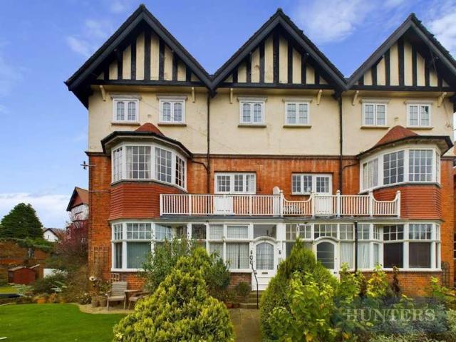 Apartment for sale in South Cliff, Kepwick