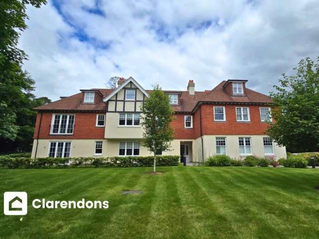 Apartment for rent in Red Hill, Surrey