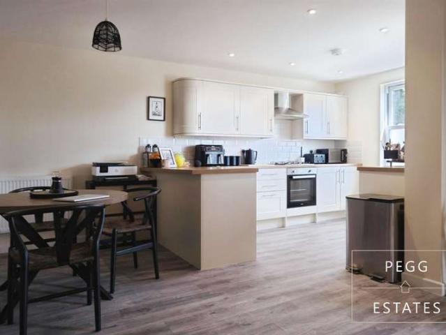 Apartment for sale in Babbacombe