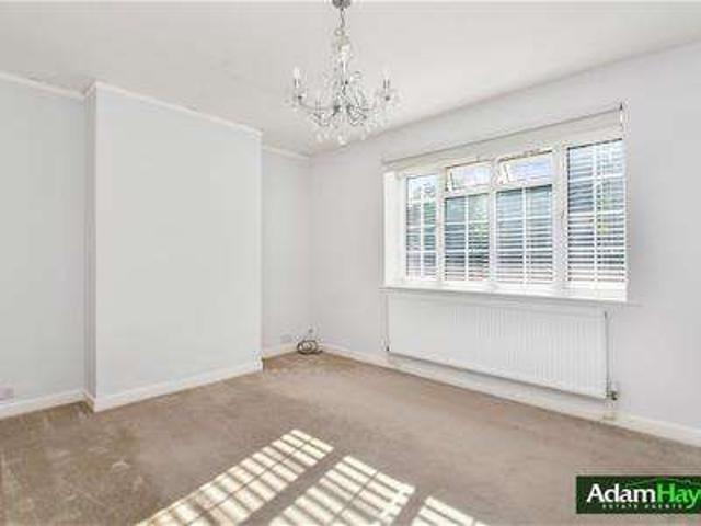 Apartment for rent in North Finchley, Greater London