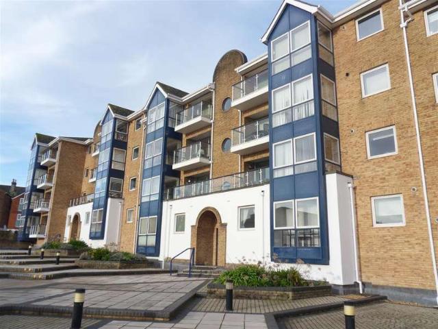 Apartment for sale in Cowes, Isle Of Wight