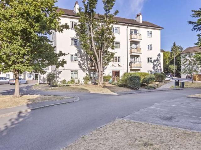 Apartment for rent in Greater London