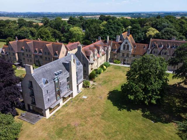 Apartment for rent in Denton, South Oxfordshire