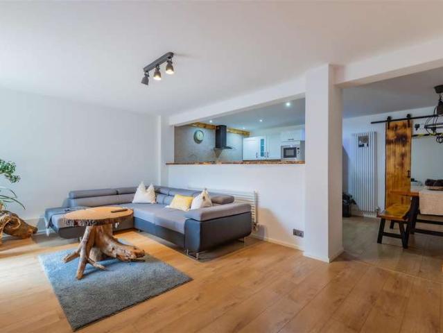 Apartment for sale in Falcon Lodge, Wales
