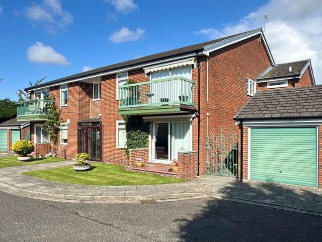 Apartment for sale in Formby, Freshfield