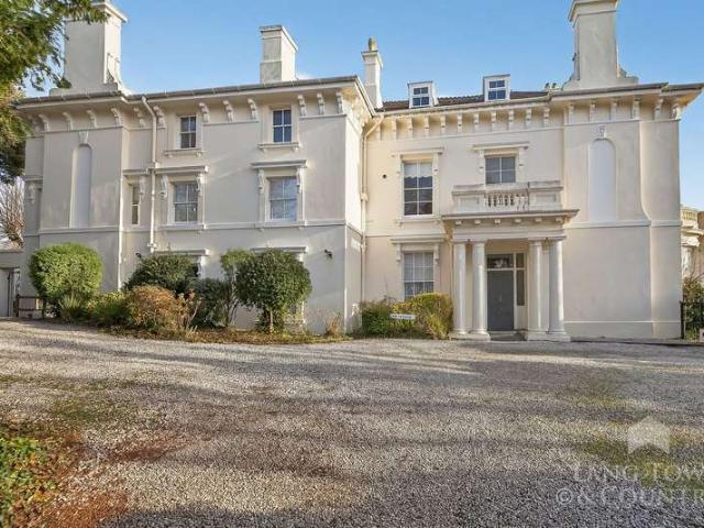 Apartment for sale in Mount Wise