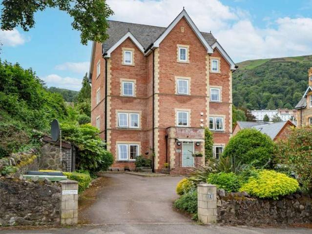 Apartment for sale in Great Malvern, Forthampton