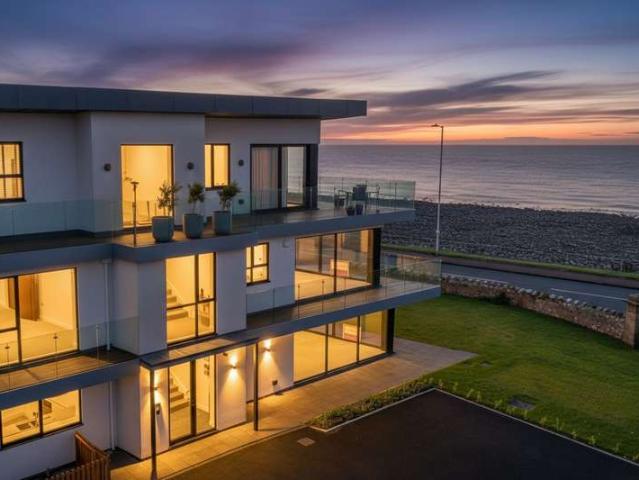 Apartment for sale in Colwyn Bay, Wales