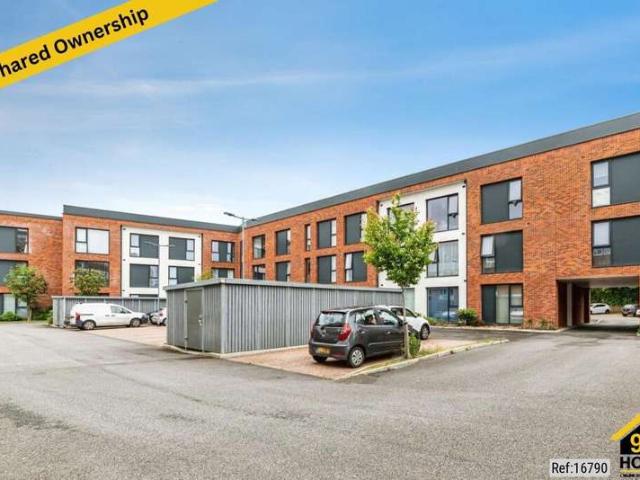 Apartment for sale in Priest Down, Hampshire